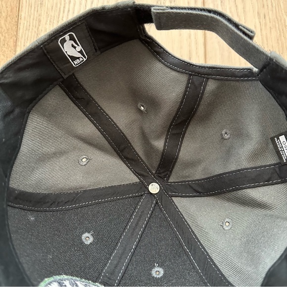 🆕 Unisex Embroidered Clover Boston Celtics Hat w/Adjustable Velcro Strap - OS - Picture 4 of 8